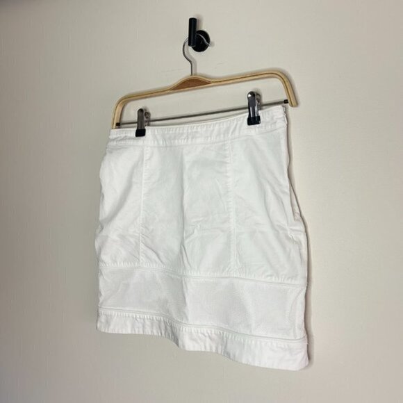 Vintage Burberry London White Mini Golf Skirt size 2 - Picture 3 of 7